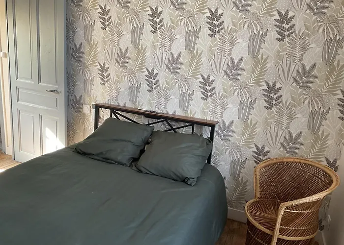 Maison 6 Couchages Hébergement de vacances Le Monteil (Cantal)